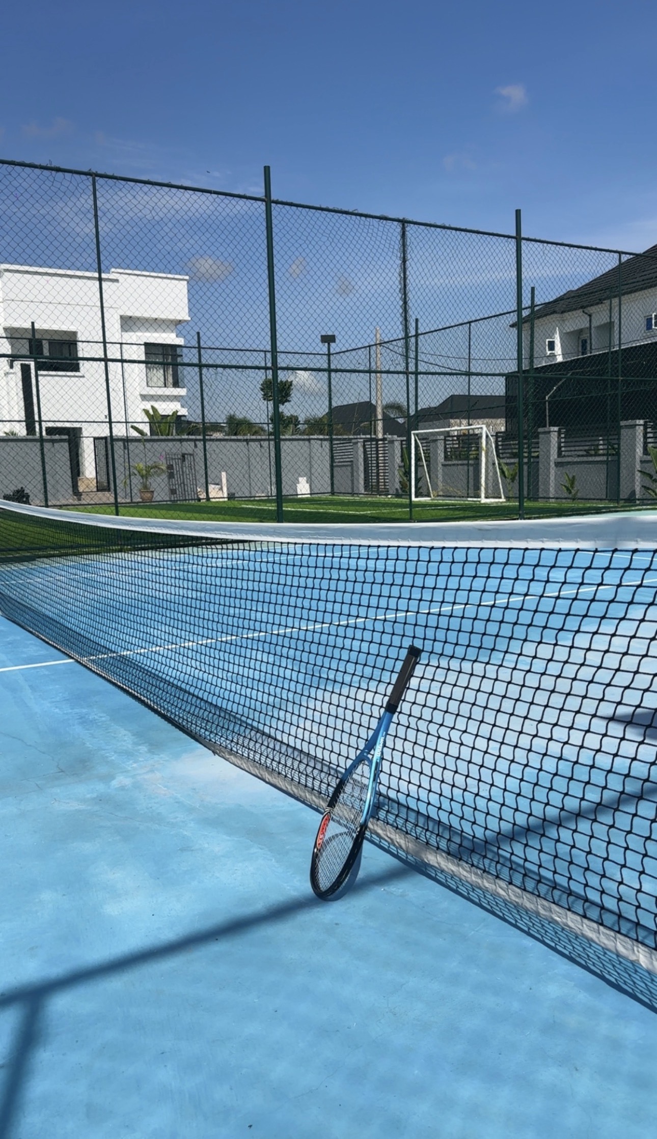 Monaliza Tennis Club seating